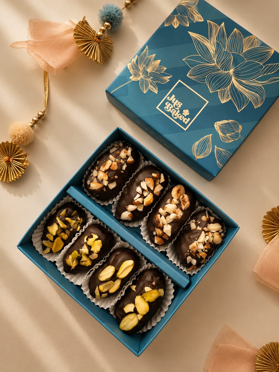 Assorted Dates Box Mini