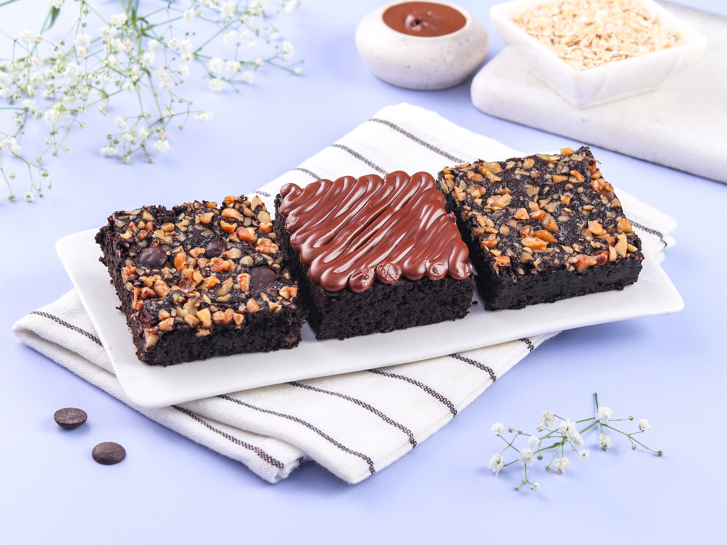 Assorted Box of Eggless Brownies