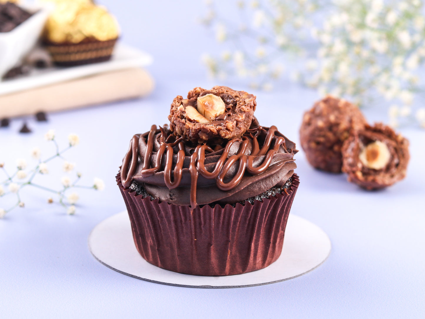 Overlaod Chocolate Cupcake